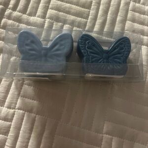 Dolly Parton Blue Butterfly Ceramic salt and pepper shakers